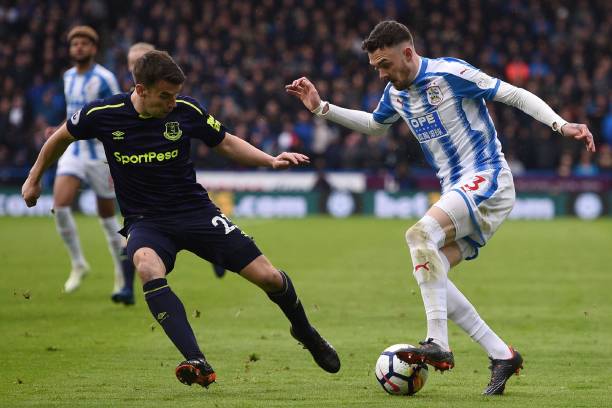 对面而来的 对面而来的